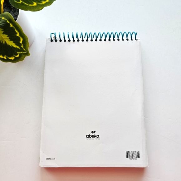 Abeka 9th Grade – 12th GradeKeyboarding and Document Processing - Picture 2 of 7